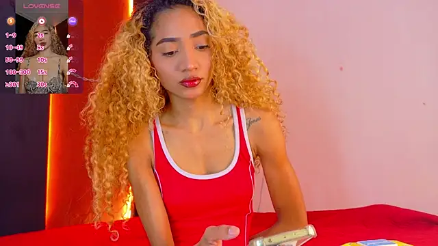 Snapshot of Charlotte_Love10 chatting on 02-14-26, 11:40 Charlotte Love10 online show from 02-14-26, 11:40