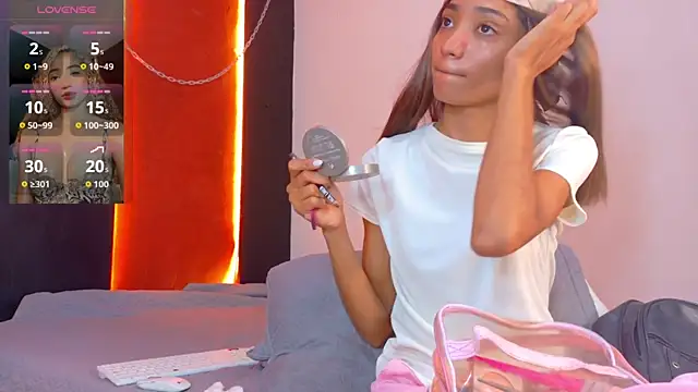 Snapshot of Charlotte_Love10 chatting on 02-25-26, 12:26 Charlotte Love10 online show from 02-25-26, 12:26