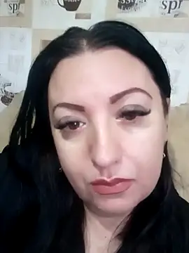 Veronica-Celie online show from 11-19-25, 06:57