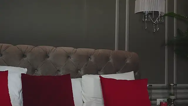 Snapshot of AnnieStylesx chatting on 11-14-25, 05:39 AnnieStylesx online show from 11-14-25, 05:39