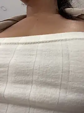 YuliiCamm online show from 12-06-24, 10:08