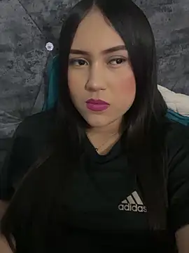 YuliiCamm online show from 01-25-25, 01:43
