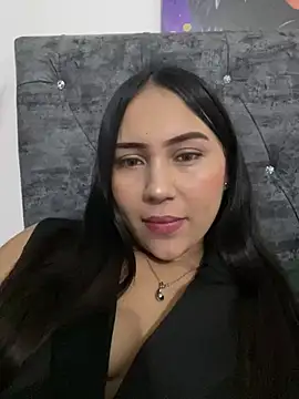 YuliiCamm online show from 02-01-25, 02:37