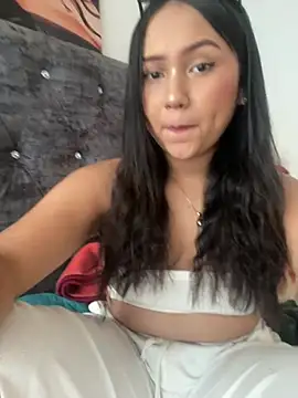 YuliiCamm online show from 03-08-25, 09:08