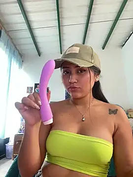 YuliiCamm online show from 03-15-25, 06:10