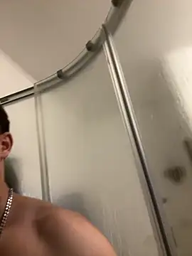 lescro95  online show from 11-10-25, 10:42