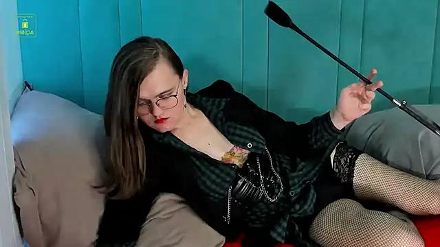 YukoFanee online show from 12-19-24, 03:07