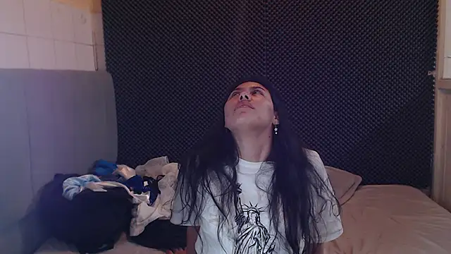 Snapshot of _joy_yva chatting on 11-27-25, 12:02 joy yva online show from 11-27-25, 12:02