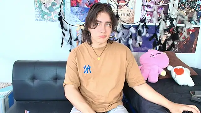 lukashollow  online show from 10-03-25, 03:53