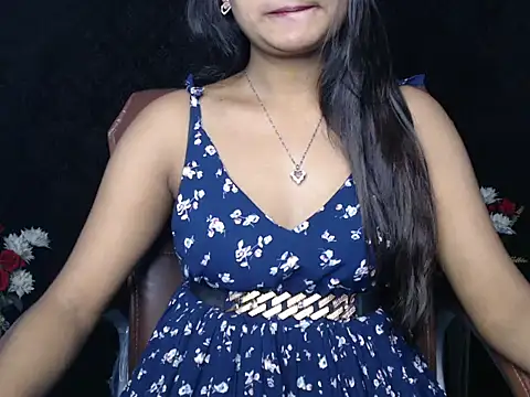 Wish Queen online show from 10-15-25, 03:34