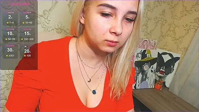 DolphinDreams online show from 12-29-24, 09:28