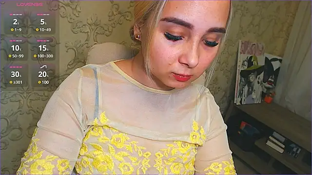 DolphinDreams online show from 02-05-25, 03:42