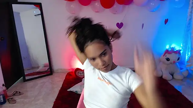 valeriah 7 online show from 02-21-25, 07:43