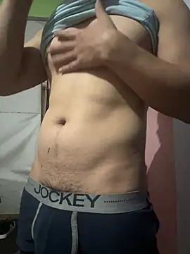 Snapshot of alburt_1996 chatting on 01-11-25, 03:09 alburt 1996 online show from 01-11-25, 03:09