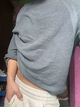 Snapshot of alburt_1996 chatting on 02-23-25, 04:07 alburt 1996 online show from 02-23-25, 04:07