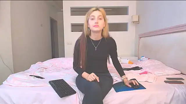 Iren online show from 10-09-25, 02:37