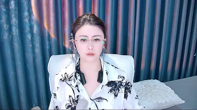 Daisy7 11 online show from 11-08-25, 01:22