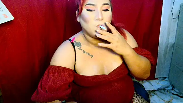 UrAmazingCassy online show from 10-30-25, 03:02