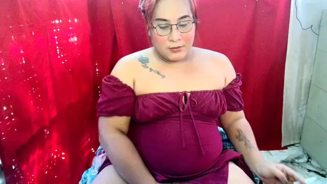 UrAmazingCassy online show from 11-04-25, 05:17