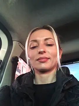 Snapshot of Diamond_Bunny_ chatting on 02-06-25, 12:05 Diamond Bunny  online show from 02-06-25, 12:05