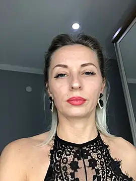 Snapshot of Diamond_Bunny_ chatting on 03-15-25, 12:47 Diamond Bunny  online show from 03-15-25, 12:47