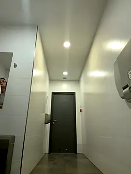 Snapshot of Diamond_Bunny_ chatting on 11-26-25, 01:45 Diamond Bunny online show from 11-26-25, 01:45