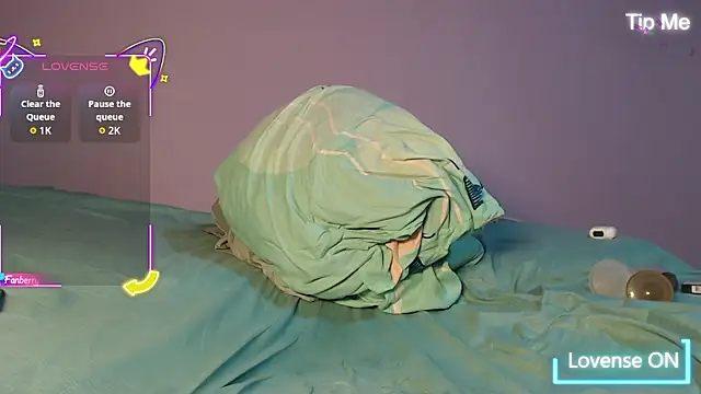 Dante Bear  online show from 11-03-25, 08:15