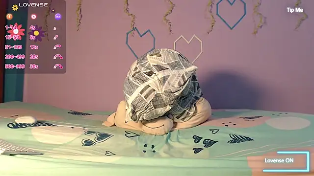 Dante Bear  online show from 02-24-26, 11:08