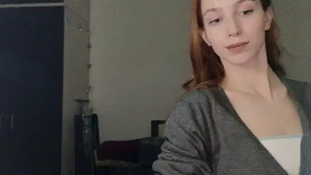 Snapshot of Mary_Av chatting on 03-13-25, 03:17 Mary Av online show from 03-13-25, 03:17