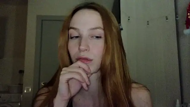 Snapshot of Mary_Av chatting on 03-27-26, 08:19 Mary Av online show from 03-27-26, 08:19