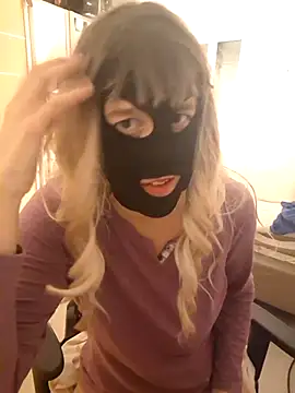 Hexe12346 online show from 02-04-26, 06:08