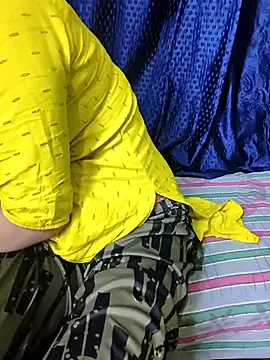 kaveerpooja947 online show from 12-03-25, 04:16