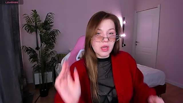 Colleen Blake online show from 12-02-25, 04:57