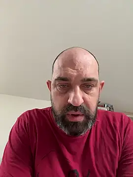 Snapshot of Ingerasul833 chatting on 02-15-25, 09:38 Ingerasul833 online show from 02-15-25, 09:38