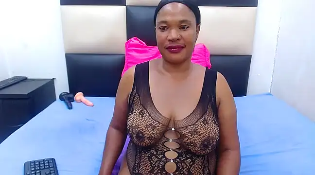 LICKABLEASSxxxx online show from 03-06-25, 11:31