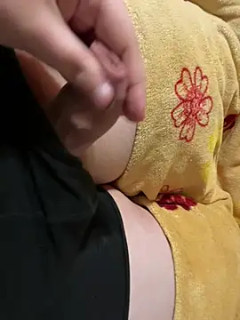 Max 2515 online show from 12-19-24, 02:57