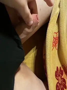 Max 2515 online show from 12-22-24, 04:06