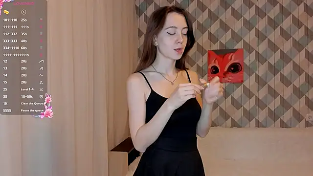 EvaBradley online show from 03-11-25, 03:45