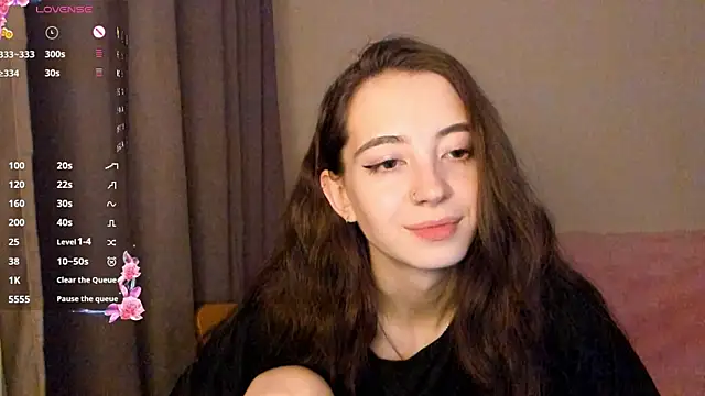 EvaBradley online show from 11-16-25, 07:08