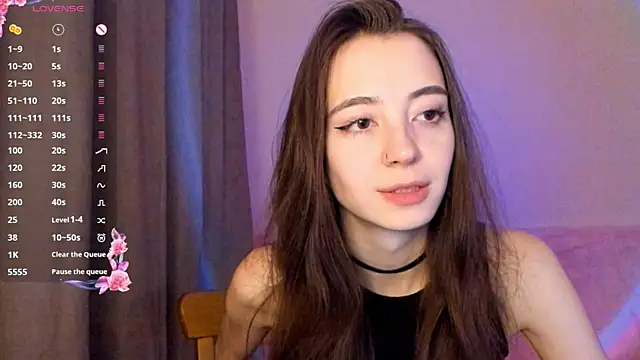 EvaBradley online show from 11-19-25, 07:03