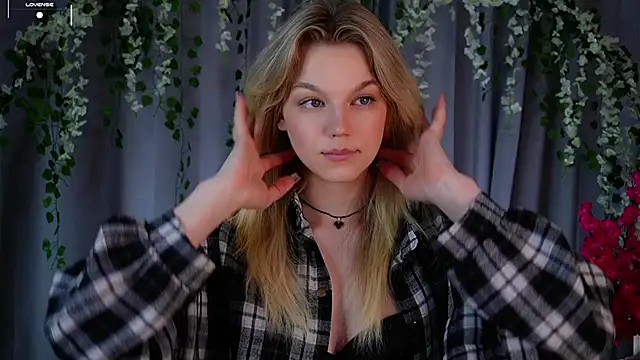 EdlinAlliston online show from 10-12-25, 01:32