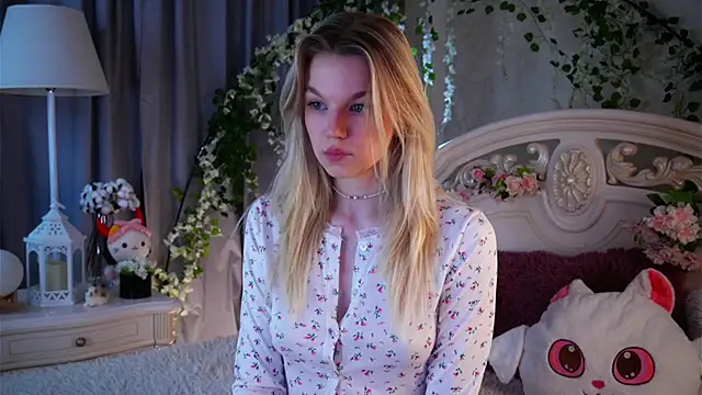 EdlinAlliston online show from 11-24-25, 02:28