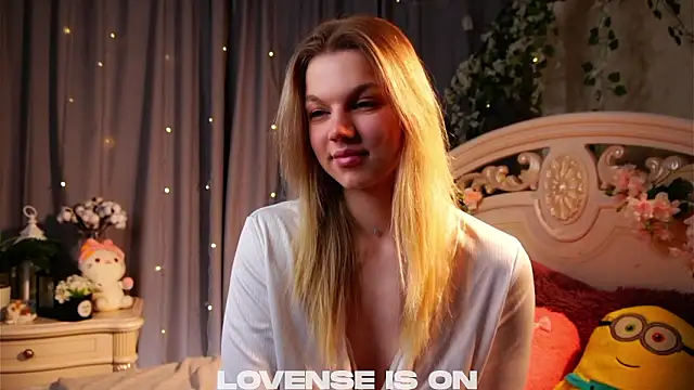 Snapshot of EdlinAlliston chatting on 02-28-26, 03:35 EdlinAlliston online show from 02-28-26, 03:35