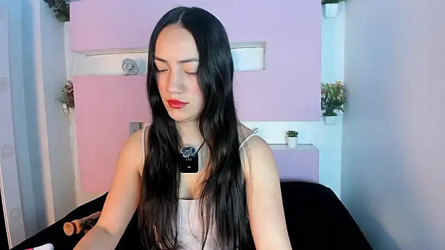 Scarlett  Fox   online show from 03-12-26, 11:16