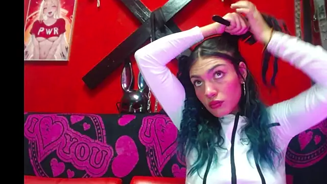 Snapshot of ReiLyMalkova chatting on 03-17-25, 08:18 ReiLyMalkova online show from 03-17-25, 08:18