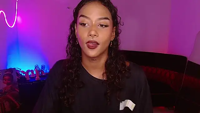 Snapshot of Chelsea__2 chatting on 11-28-25, 08:00 Chelsea 2 online show from 11-28-25, 08:00