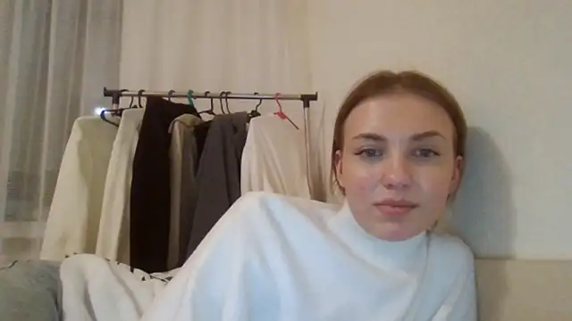 Sweety Nika online show from 01-04-25, 01:52