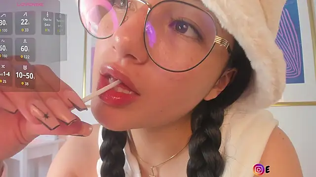 Eva depp online show from 11-07-25, 04:07