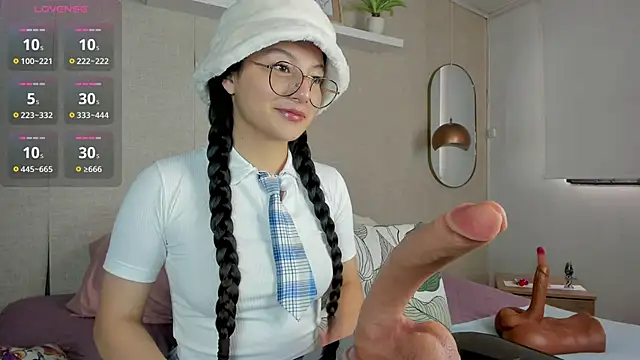 Eva depp online show from 11-12-25, 02:50