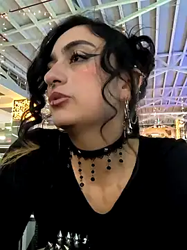 Lila Desiree online show from 12-12-24, 11:47